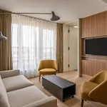 Marriott West