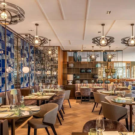 Marriott West 4* Münih