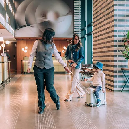 Marriott West 4* Münih