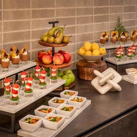 Marriott West Otel 4*