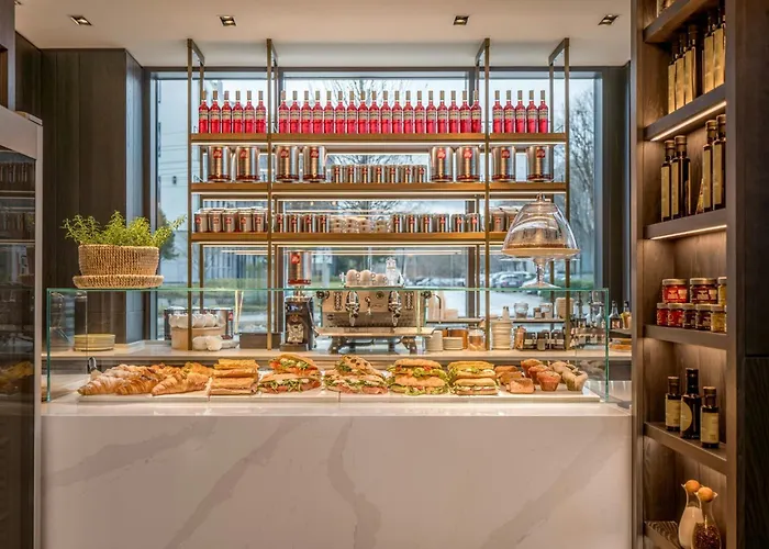 Marriott West 4*