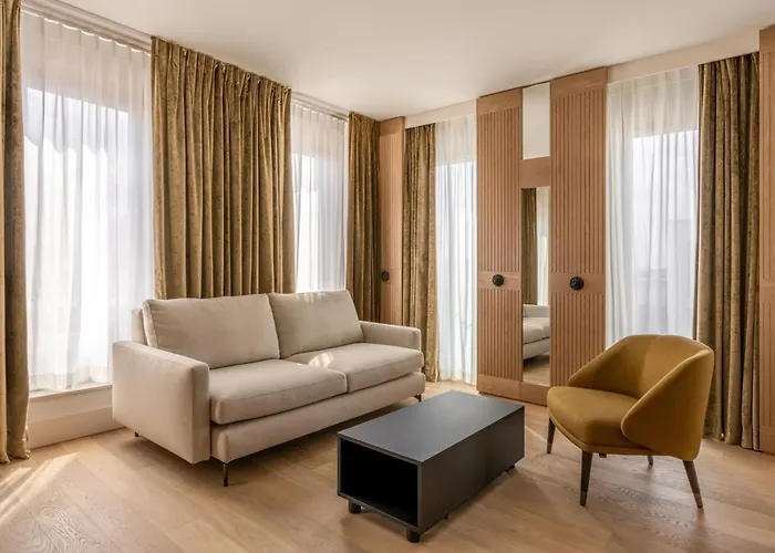 Marriott West מלון 4*